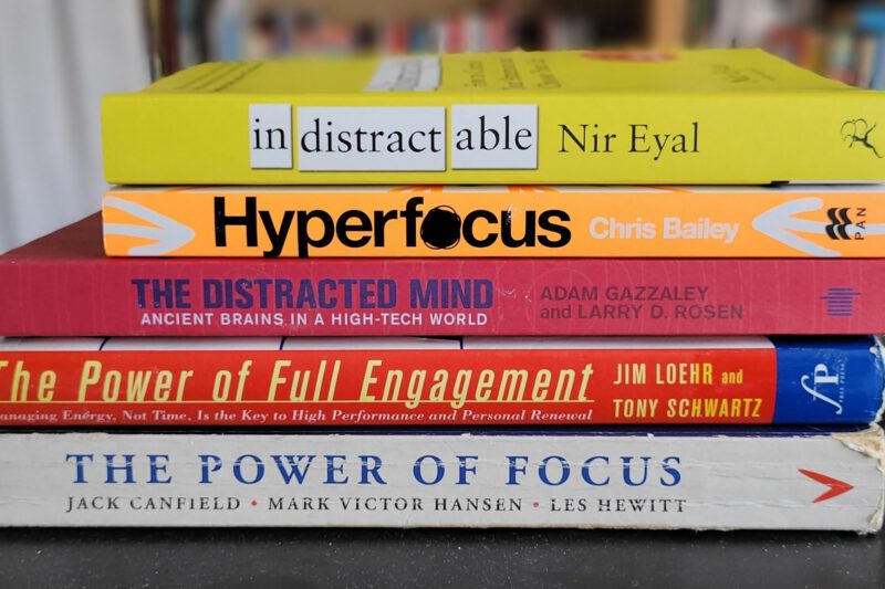8 Best Books for Clarity And Focus in 2026